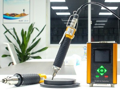 伺服電批加上機(jī)器人視覺，究竟是什么效果？-堅(jiān)豐股份